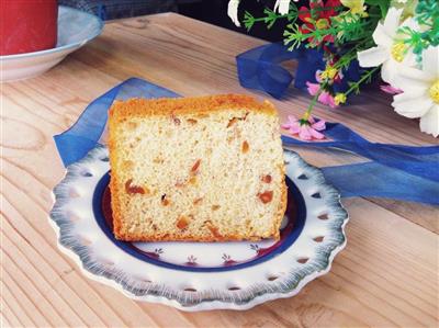 Honey and walnut cakes