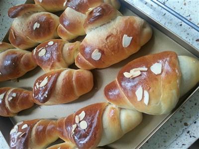 Glucose rice and honey bread