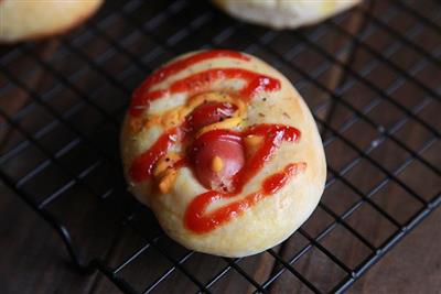 Mini bowl of bread