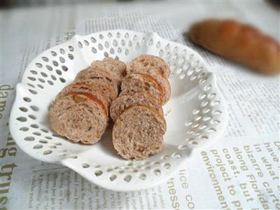 Walnut bread