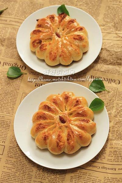 Cabbage flower bread