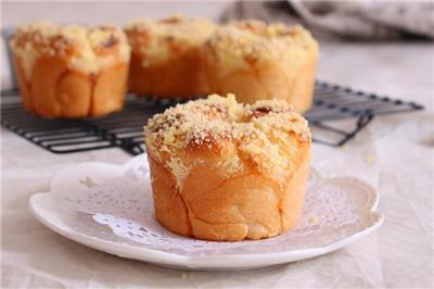 Spicy flower bread