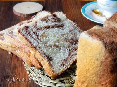 Pan de cacao bicolor