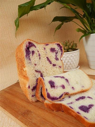 Purple bread