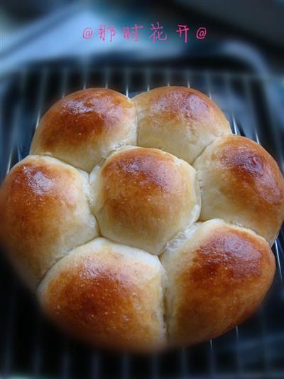 Flower bread