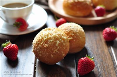 Cream and butter bread