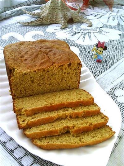 Red sugar wheat germ bread