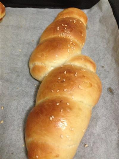 Chinese milk sausage bread