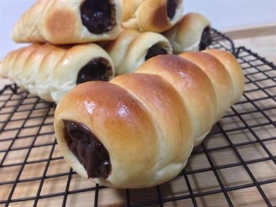 Chocolate spiral bread