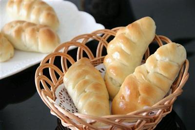 Nutritious breakfast and flowery bread