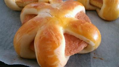 Octopus bread