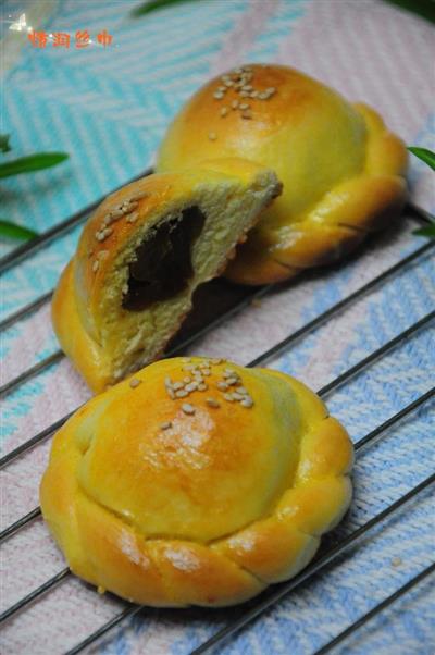 Pancake and hat bread