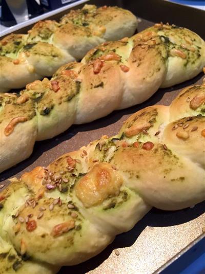 Blue cheese bread