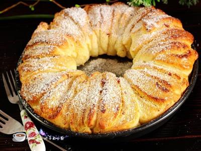 Cabbage flower bread