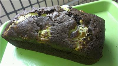 Black chocolate pound cake