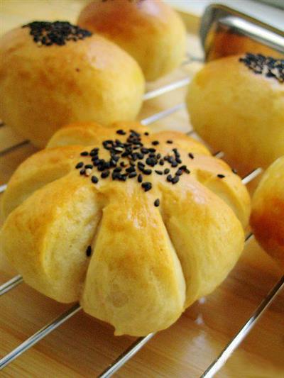 Red bean bread