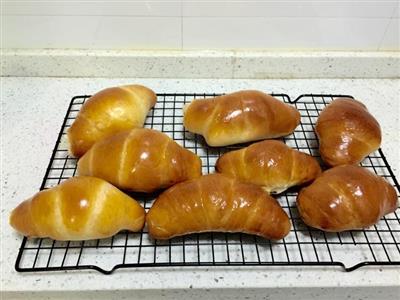 Classic butter rolls