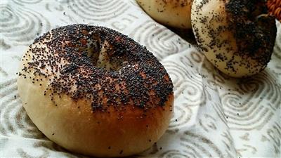 Poppy seeds