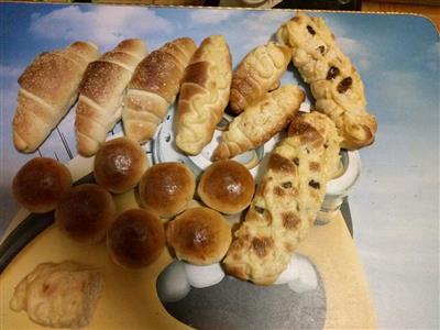 Bread rolls