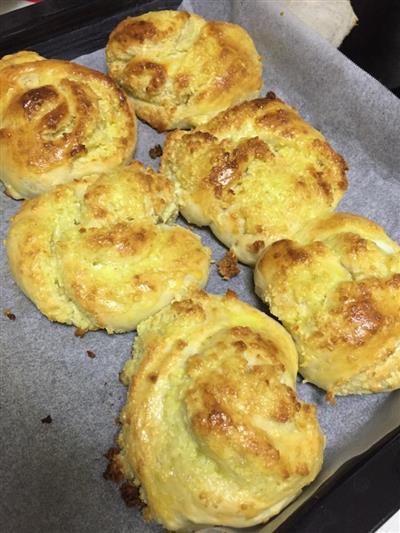 Cabbage bread