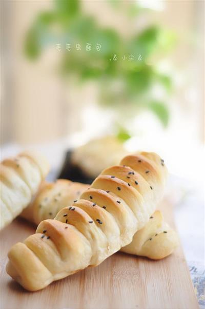 Bread full of children's fun - caterpillar bread