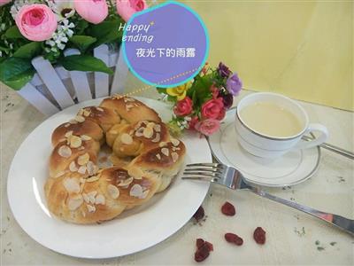 Cranberry flower bread