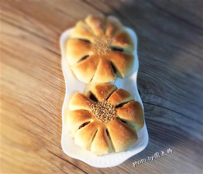 Red bean bread como flores en flor