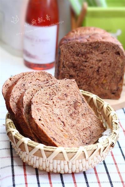 Orange and chocolate bread