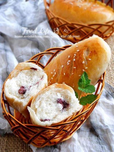 Red bean bread