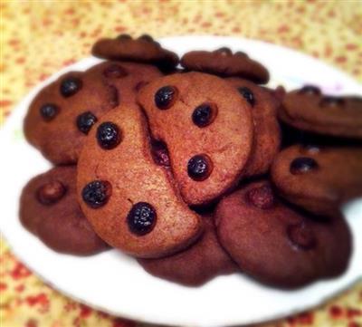 Chocolate cookies at the end of the day