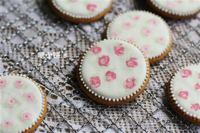 Crackers with granulated cream