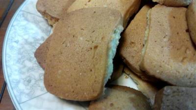 Butter and herb biscuits