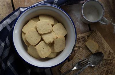 It's called the Vanilla Peanut Cookie.