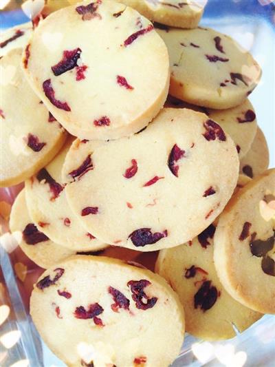 Cranberry cookies are full of cranberries.