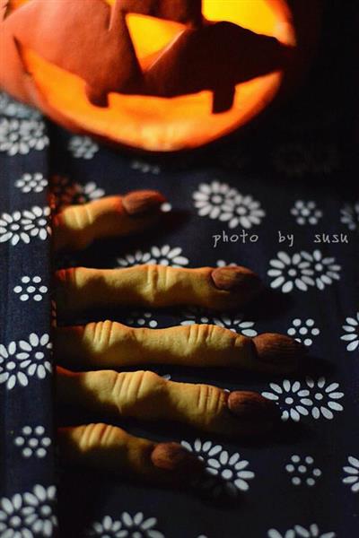 The witch's finger cookies