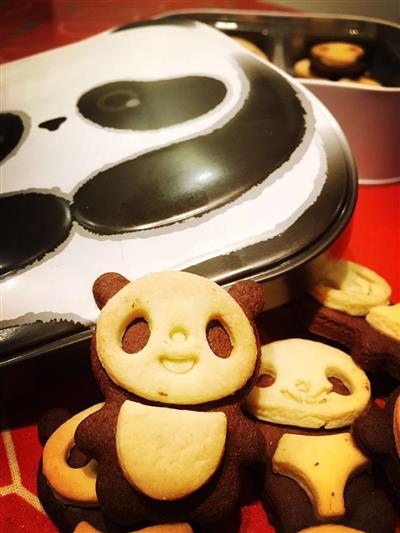 Super germ pequeñas galletas pandas