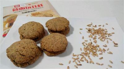 Wheat flour biscuits