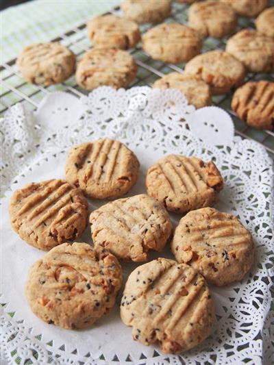 Cinnamon biscuits