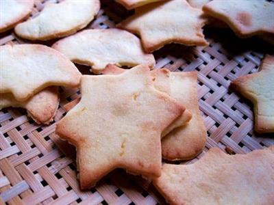 Lemon and crispy cookies