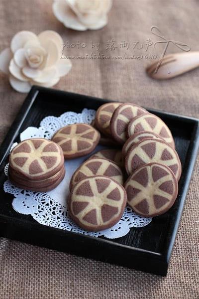 Wheel biscuits