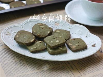 Tea and almond cookies