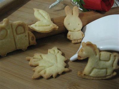 Fun cookies - a happy time for parents and children