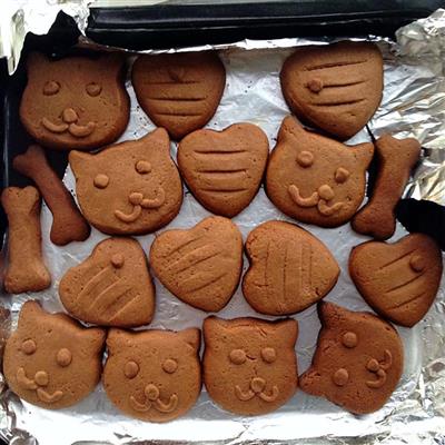 Chocolate cartoon biscuits