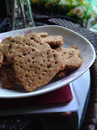 Whole wheat flour digested biscuits