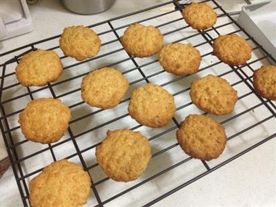 Red sugar oat biscuit