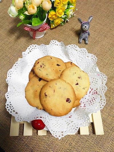 Whole wheat cranberry biscuits