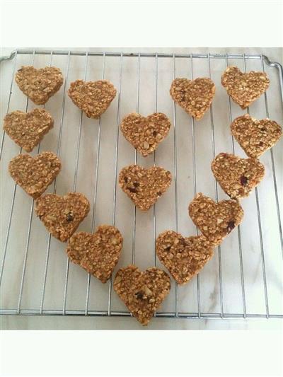 Oatmeal and banana cakes