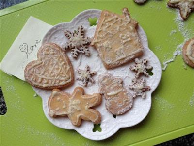 Chocolate decorated cookies