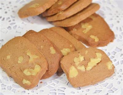 Chocolate and walnut cookies