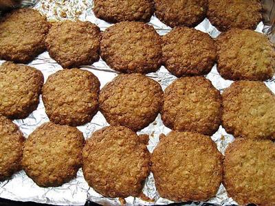 Oat crispy biscuit